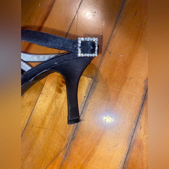 High heels - Picture 3 of 7